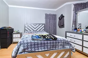 390 Weeden St, Pawtucket, RI 02860 - Photo 16