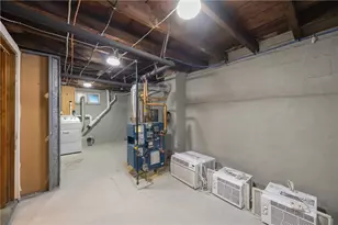 200 Woodward Ave, East Providence, RI 02914 - Photo 42