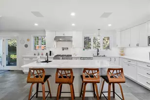 15 Carrie Ann Dr, West Warwick, RI 02893 - Photo 12