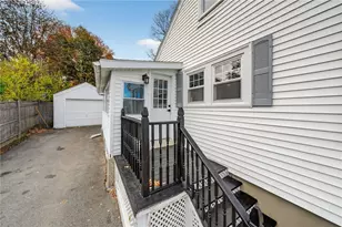 22 General St, Providence, RI 02904 - Photo 4