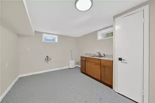 22 General St, Providence, RI 02904 - Photo 26