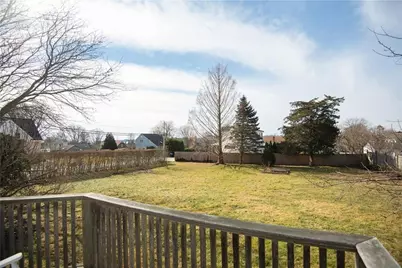 281 Wolcott Avenue, Middletown, RI 02842 - Photo 16