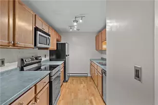 117 John St, Lincoln, RI 02865 - Photo 4