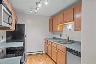 117 John St, Lincoln, RI 02865 - Photo 2