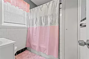 381 Maple Ave, Barrington, RI 02806 - Photo 12