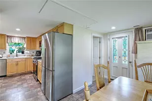 600 Cole Farm Rd, Warwick, RI 02889 - Photo 24