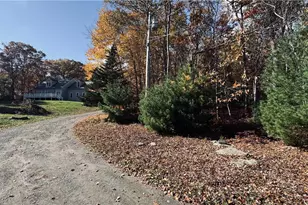 30 Tarklin Rd, Smithfield, RI 02814 - Photo 28