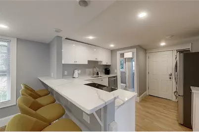 382 Spring Street #2, Newport, RI 02840 - Photo 4