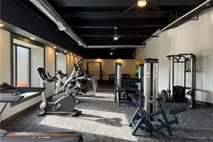 327 Pine St, Pawtucket, RI 02860 - Photo 12