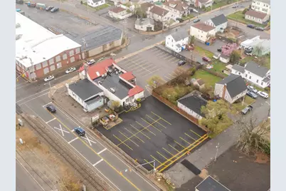 176 Columbus Avenue, Pawtucket, RI 02860 - Photo 4