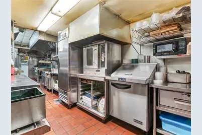 176 Columbus Avenue, Pawtucket, RI 02860 - Photo 36