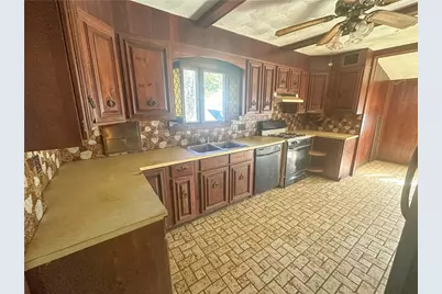 16 Shaw Avenue, Johnston, RI 02919 - Photo 12