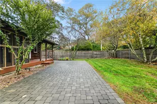 51 Osceola Ave, Narragansett, RI 02882 - Photo 42