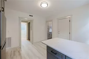 65 Burton St, Bristol, RI 02809 - Photo 10