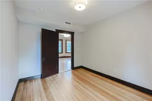 65 Burton St, Bristol, RI 02809 - Photo 12