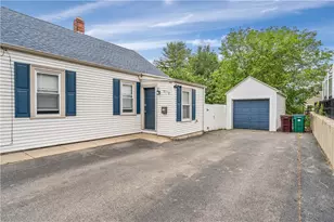 216 Bertenshaw Rd, Woonsocket, RI 02895 - Photo 4