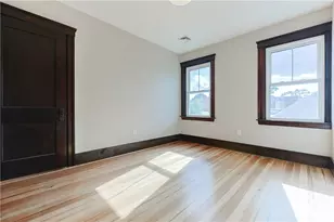 65 Burton St, Bristol, RI 02809 - Photo 10