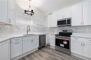 56 Sutton St, Providence, RI 02903 - Photo 6