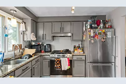 26 Dallas Avenue, Warwick, RI 02889 - Photo 12