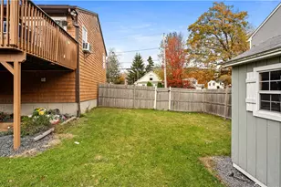 26 Dallas Ave, Warwick, RI 02889 - Photo 32