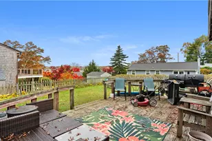 21 Darton St, Coventry, RI 02816 - Photo 16
