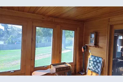 4 Pearl Street, Coventry, RI 02816 - Photo 36