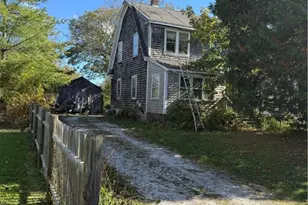 536 W Main Rd, Little Compton, RI 02837 - Photo 1
