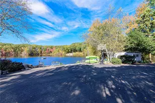 14 Woodlake Dr, Johnston, RI 02919 - Photo 44