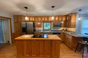 9 Potter St, Newport, RI 02840 - Photo 4