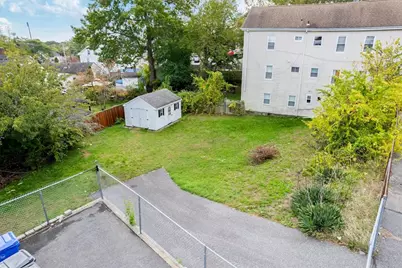 44 Pawtucket Avenue, Pawtucket, RI 02860 - Photo 16