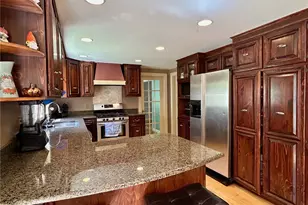 93 Provident Pl, Coventry, RI 02816 - Photo 10