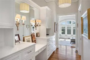 10 Ocean Lawn Ln, Newport, RI 02840 - Photo 20