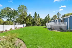 4 Shore Rd, Westerly, RI 02891 - Photo 44