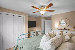 9 Chelmsford Ave, Warwick, RI 02889 - Photo 24