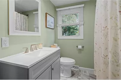 9 Chelmsford Avenue, Warwick, RI 02889 - Photo 18