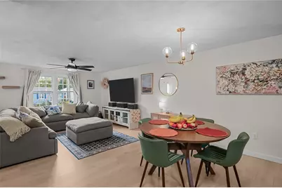 9 Chelmsford Avenue, Warwick, RI 02889 - Photo 8