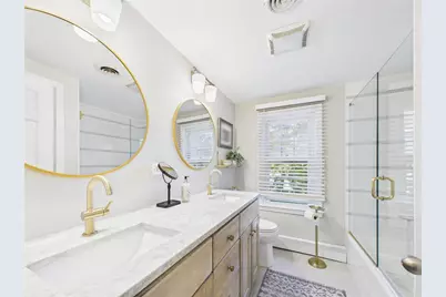 75 Bow Street, East Greenwich, RI 02818 - Photo 32