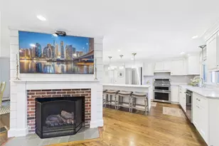 75 Bow St, East Greenwich, RI 02818 - Photo 12