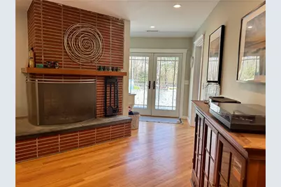 55 Pine Hill Road, South Kingstown, RI 02879 - Photo 10