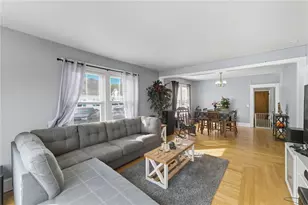 26 Blackburn St, Pawtucket, RI 02861 - Photo 8