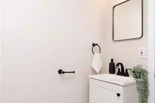 37 Phillip St, Coventry, RI 02816 - Photo 18