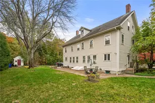 331 Newman Ave, East Providence, RI 02916 - Photo 34