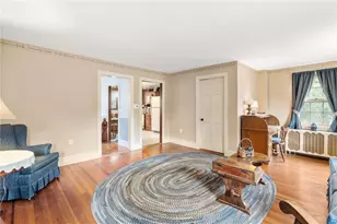 331 Newman Ave, East Providence, RI 02916 - Photo 14