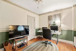 331 Newman Ave, East Providence, RI 02916 - Photo 22