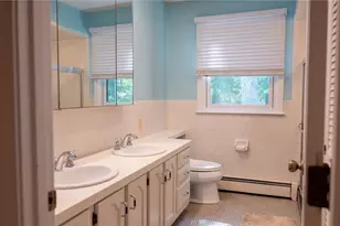 65 Huguenot Dr, East Greenwich, RI 02818 - Photo 30