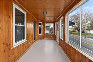 252 Railroad St, Lincoln, RI 02838 - Photo 10