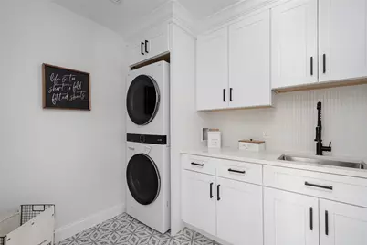 5 Braeburn Circle, Cranston, RI 02921 - Photo 32