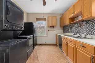 184 Pleasant St, Providence, RI 02906 - Photo 12