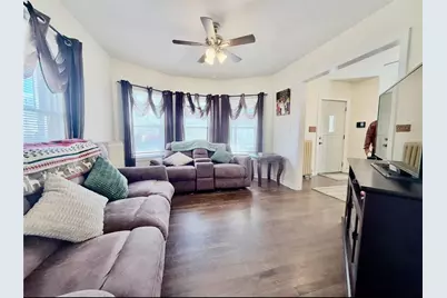 27 Cliffdale Avenue, Cranston, RI 02905 - Photo 8