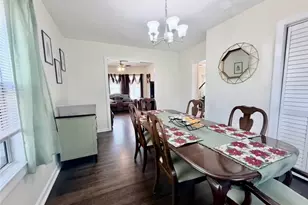 27 Cliffdale Ave, Cranston, RI 02905 - Photo 6